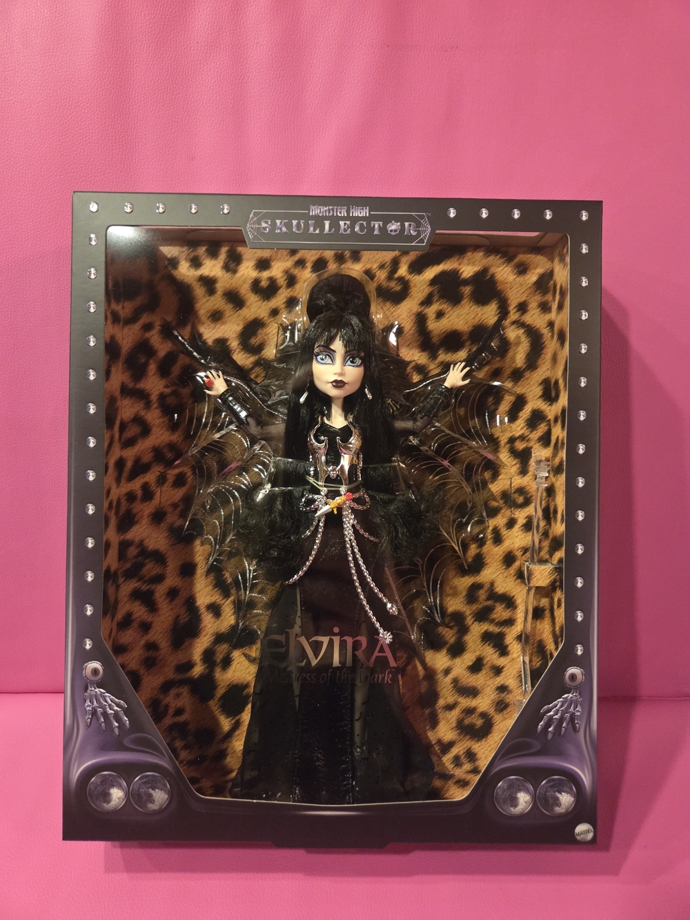 Monster High Elvira Black Gothic Fashion Doll